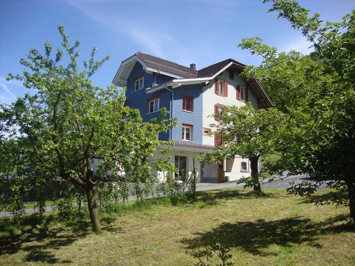 Hirschfarm, Goldau Bed & Breakfast Exterior photo